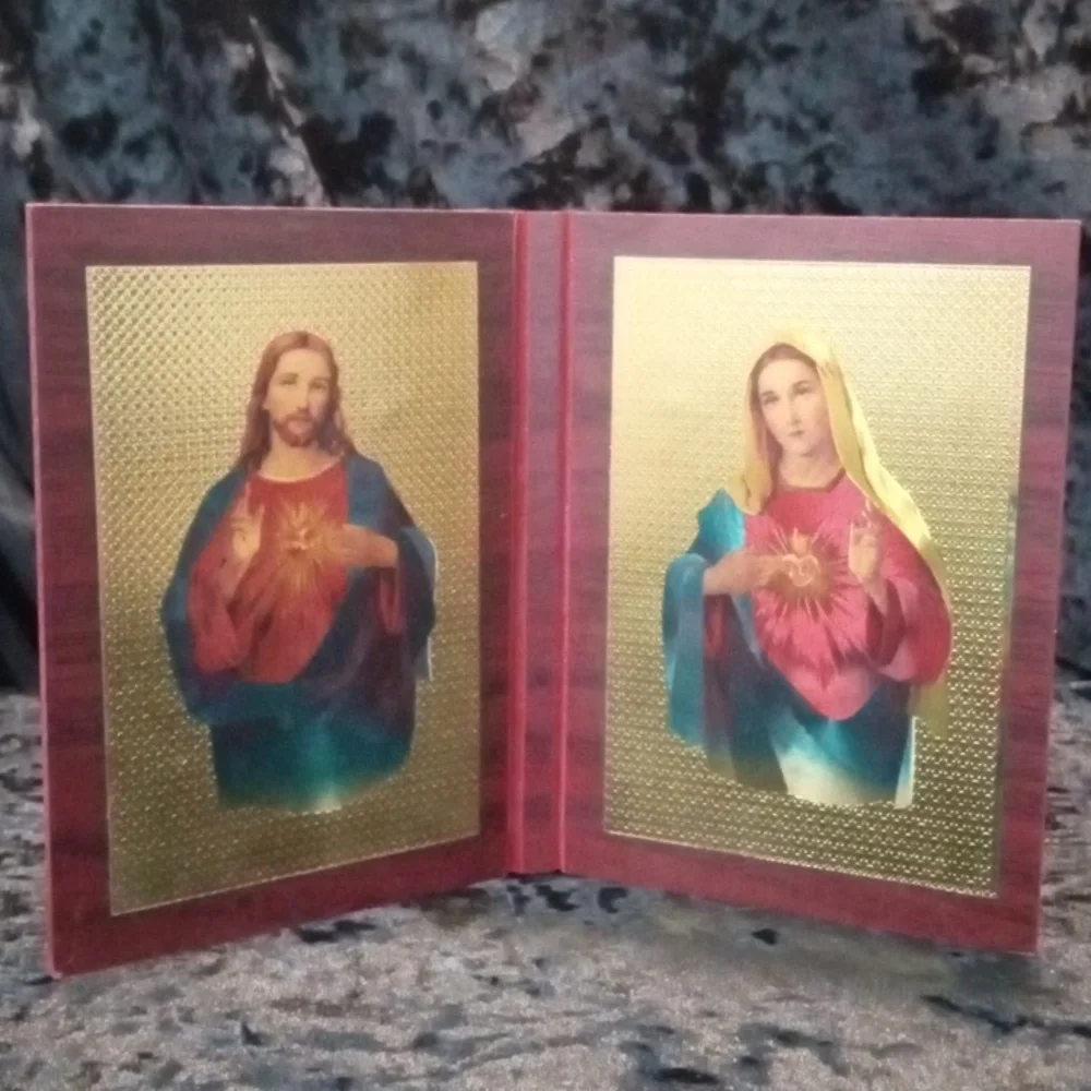 1 Gift set of 4 Religious Bifold Pictorial Plaques